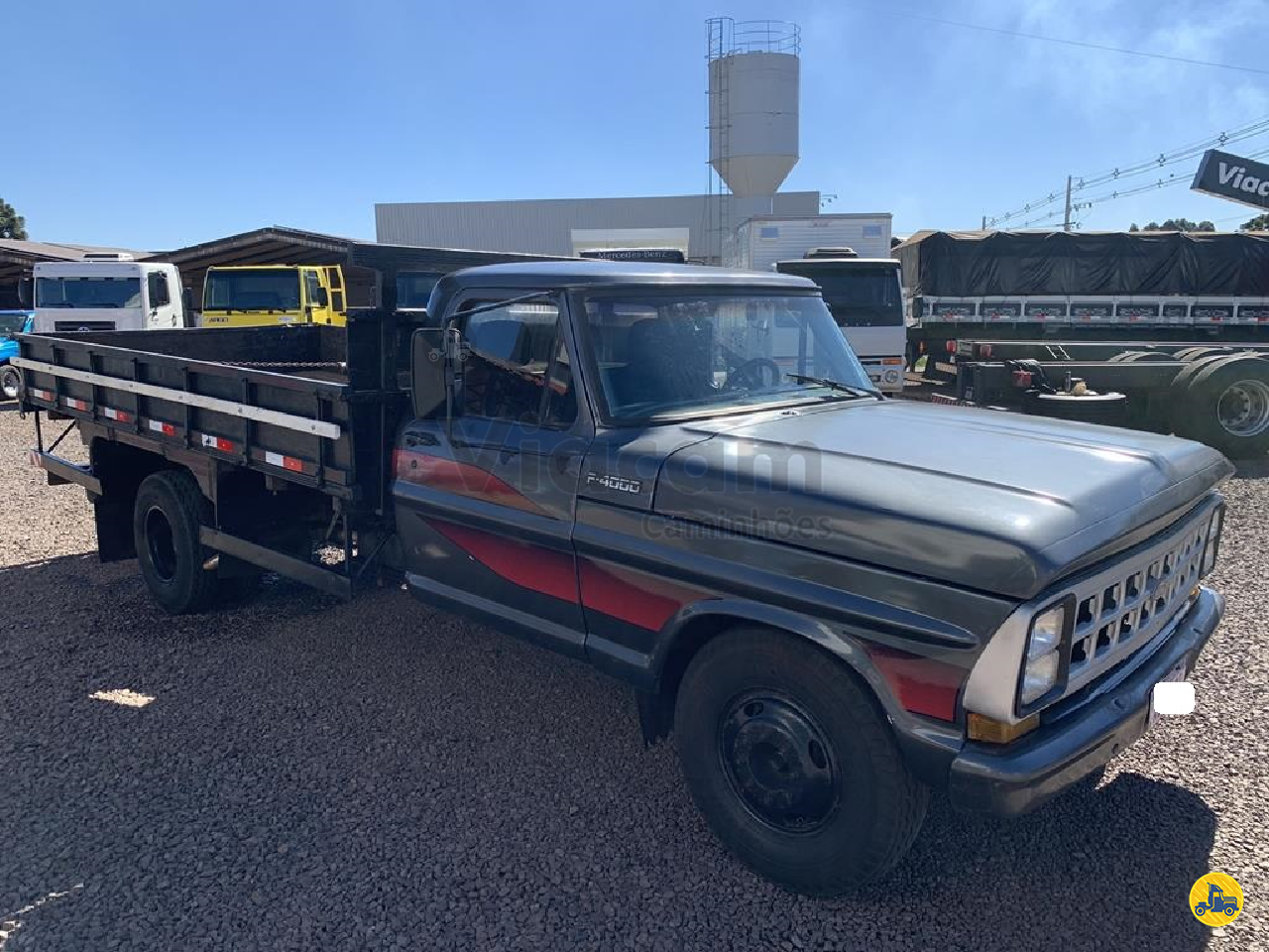 CAMINHAO FORD F4000 Carga Seca 3/4 4x2 Viacam Caminhões CASCAVEL PARANÁ PR